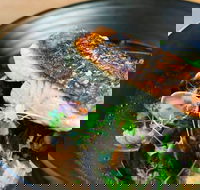 Pineapple Hotel Steakhouse - Accommodation Whitsundays