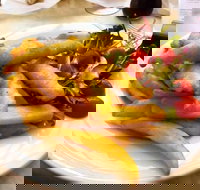 Restaurant and Bar at Noosa Heads Surf Club - Accommodation Whitsundays