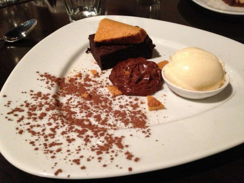 Fat Tony's Bar & Grill - Accommodation Whitsundays 0