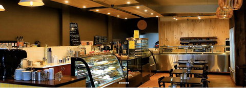 Salt N Pepa Cafe - Accommodation Whitsundays 0