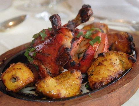 Anand Indian Restaurant - Accommodation Whitsundays 0