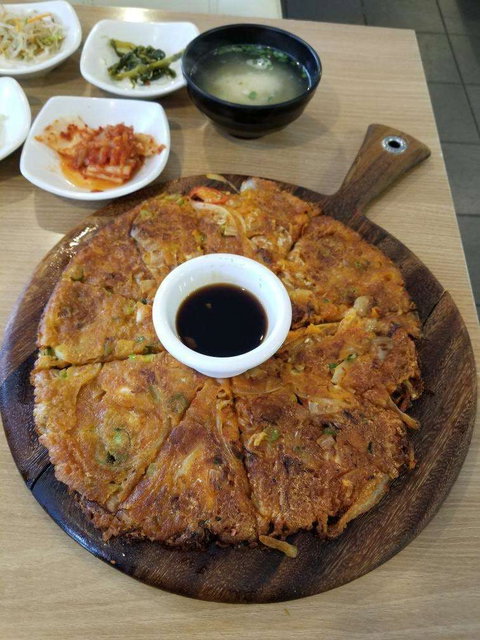 K-Food - Accommodation Whitsundays 0