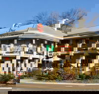 The Mansfield Hotel - Accommodation Whitsundays