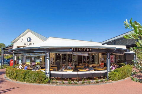 Flinderz Cafe - Accommodation Whitsundays 0