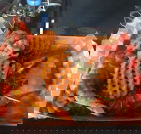 Manning Bar - Accommodation Whitsundays