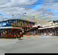 Roma Bar - Accommodation Whitsundays