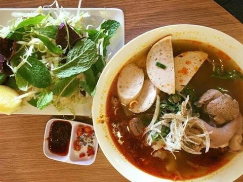 Trang Tien - Accommodation Whitsundays 0