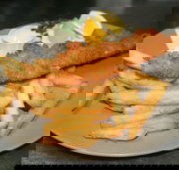 Cruisers Hub Cafe - Accommodation Whitsundays