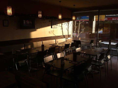 Ghin Thai Cafe Restaurant - Accommodation Whitsundays 0