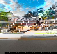 The Pub - Accommodation Whitsundays