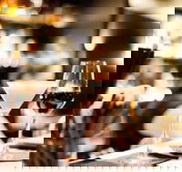 The Establishment Bar - Accommodation Whitsundays