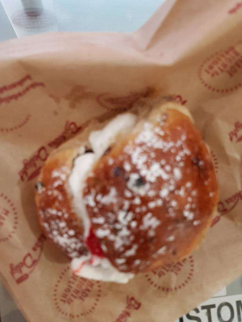 Baker's Delight - Broadbeach - Accommodation Whitsundays 0