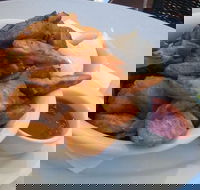 Hotel Victor - Accommodation Whitsundays