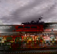 Mena Creek Hotel - Accommodation Whitsundays