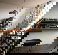 Rainbow Gallery  Cafe/Bar - Accommodation Whitsundays