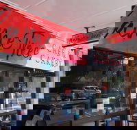 Flame Trees Cafe and Cakery - Accommodation Whitsundays