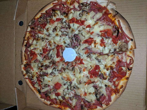 Lucky Inn - Accommodation Whitsundays 0