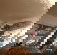 Sunny's  Moffat - Accommodation Whitsundays