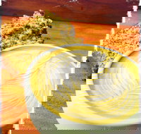 Tall Short Espresso - Paddington - Accommodation Whitsundays