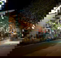 Commercial Club - Accommodation Whitsundays