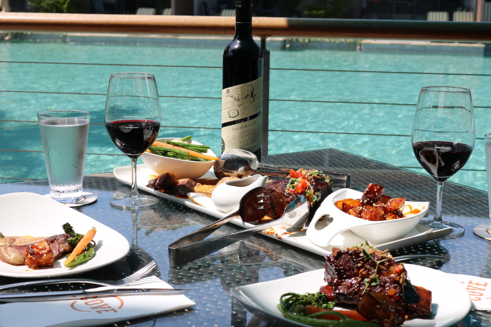 Aramara ACT Accommodation Whitsundays