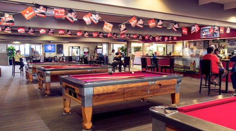 Leumeah Hotel - Accommodation Whitsundays 0