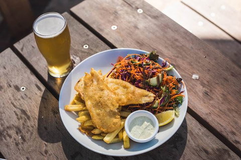 The Boat - Accommodation Whitsundays 0