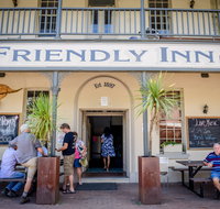 The Friendly Inn - Accommodation Whitsundays
