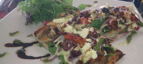 Clifton Arms Hotel - Accommodation Whitsundays 1