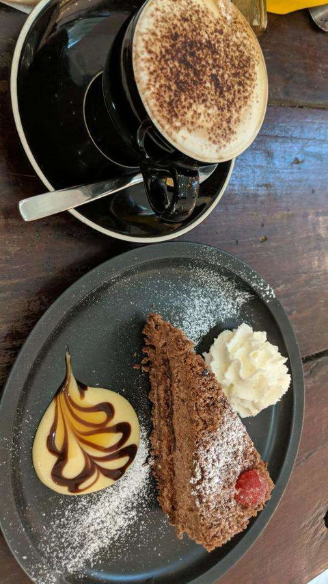 Iconic Cafe - Accommodation Whitsundays 0