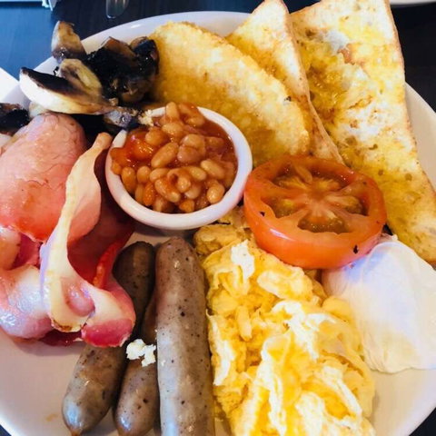 The Coffee Club - Murdoch - Accommodation Whitsundays 0