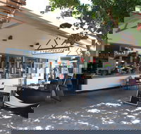 Three Fish Cafe - Accommodation Whitsundays