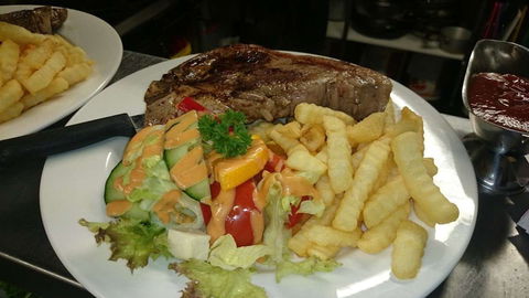 Australind Tavern - Accommodation Whitsundays 0