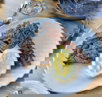 Main Hotel - Accommodation Whitsundays