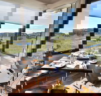 McVitty Grove Restaurant - Accommodation Whitsundays