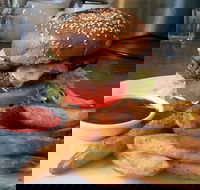 Mrs. Smith's Hotel Restaurant - Accommodation Whitsundays