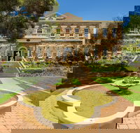 1847 Chateau Yaldara - Accommodation Whitsundays