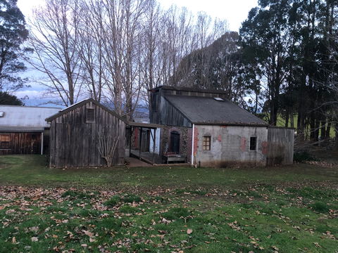 Wilmot Hills Orchard & Distillery - Accommodation Whitsundays 0