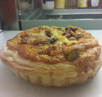 Croissant Bakery - Accommodation Whitsundays
