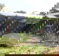 Emma's Cottage Vineyard - Accommodation Whitsundays