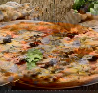 Alex's Pizza - Accommodation Whitsundays