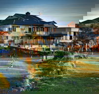 Baudins Restaurant at McCracken Country Club - Accommodation Whitsundays