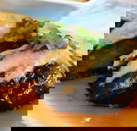 Red House - Accommodation Whitsundays