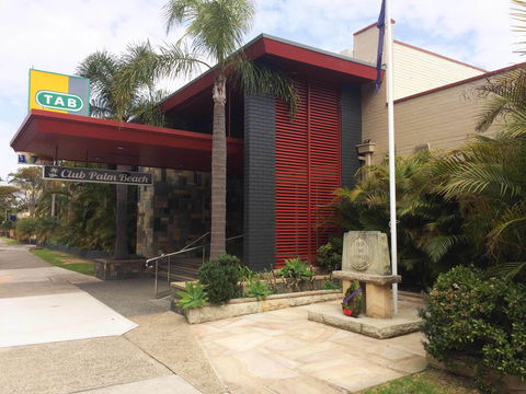 Club Palm Beach - Accommodation Whitsundays 0