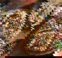 Domino's - Tamworth - Accommodation Whitsundays