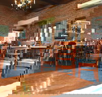 Miss Francesca's - Accommodation Whitsundays