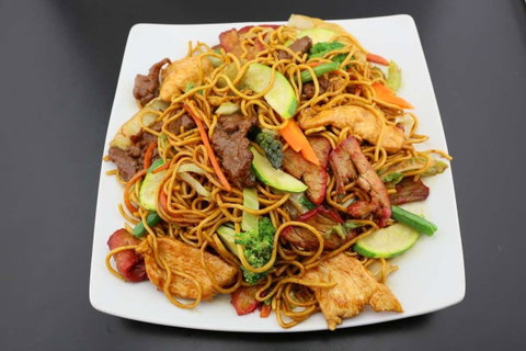 Rainbow Noodle & Sushi - Accommodation Whitsundays 0