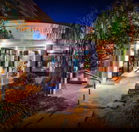 The Italian on the Hill - Accommodation Whitsundays