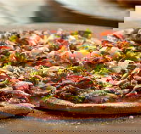 Domino's - Springwood - Accommodation Whitsundays