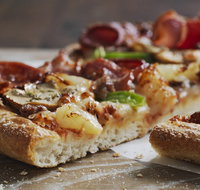 Domino's - Kalamunda - Accommodation Whitsundays